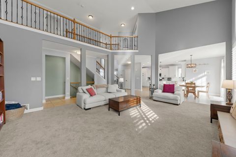 Tiny photo for 621 Western Drive, North Aurora, IL 60542 (MLS # 12592396)