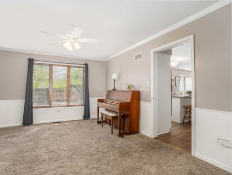 Tiny photo for Naperville, IL 60565 (MLS # 12632838)