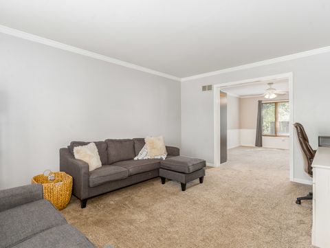 Tiny photo for Naperville, IL 60565 (MLS # 12632838)