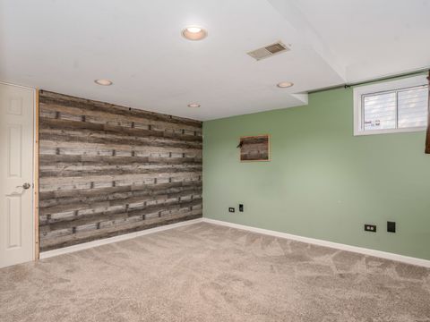 Tiny photo for Naperville, IL 60565 (MLS # 12632838)