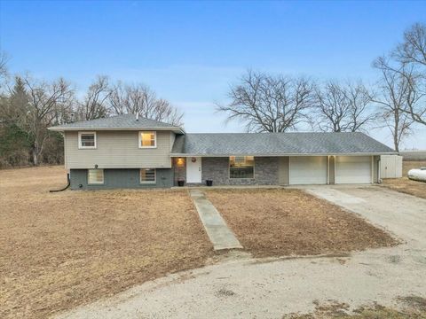 Tiny photo for 15795 E 2550 North Road, Hudson, IL 61748 (MLS # 12582637)