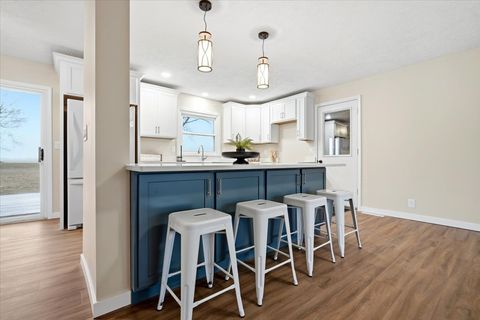 Tiny photo for 15795 E 2550 North Road, Hudson, IL 61748 (MLS # 12582637)