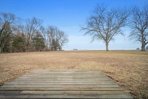 Tiny photo for 15795 E 2550 North Road, Hudson, IL 61748 (MLS # 12582637)