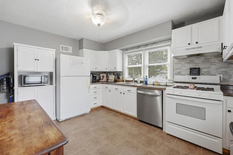 Tiny photo for 402 SW 7th Avenue, Aledo, IL 61231 (MLS # 12767928)