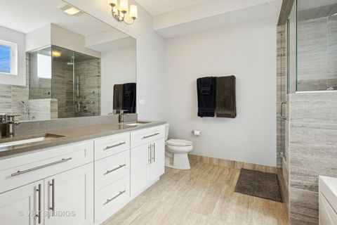 Tiny photo for 2442 N Clybourn Avenue #5S, Chicago, IL 60614 (MLS # 12438401)