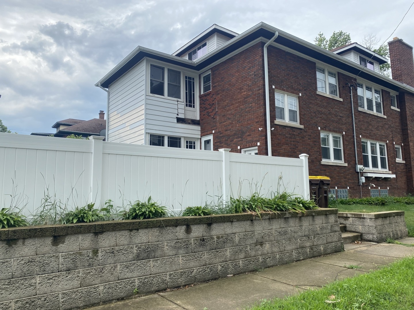 129 Regan Street