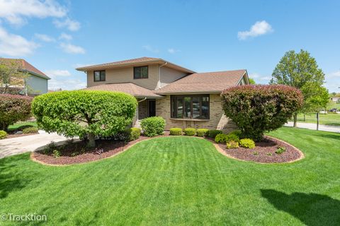 Tiny photo for 7635 Wilton Court, Darien, IL 60561 (MLS # 12621084)