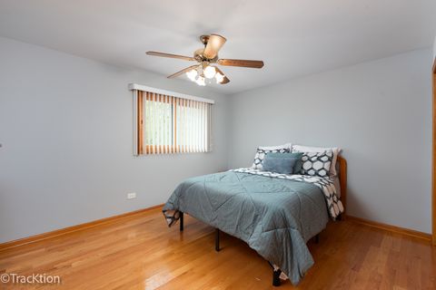 Tiny photo for 7635 Wilton Court, Darien, IL 60561 (MLS # 12621084)
