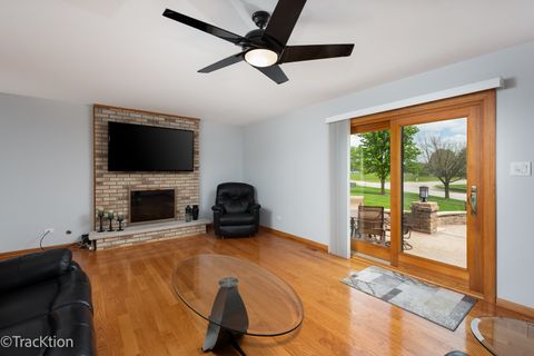 Tiny photo for 7635 Wilton Court, Darien, IL 60561 (MLS # 12621084)
