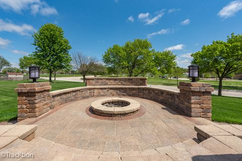 Tiny photo for 7635 Wilton Court, Darien, IL 60561 (MLS # 12621084)