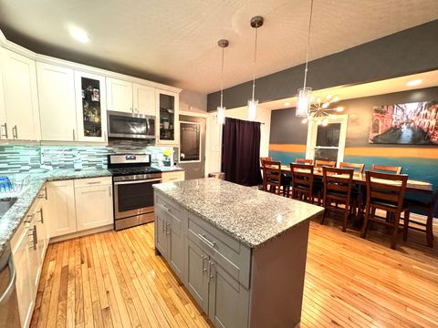 Tiny photo for 8544 S Essex Avenue, Chicago, IL 60617 (MLS # 12556376)