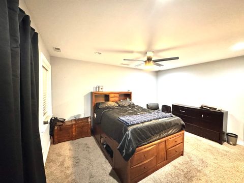 Tiny photo for 8544 S Essex Avenue, Chicago, IL 60617 (MLS # 12556376)