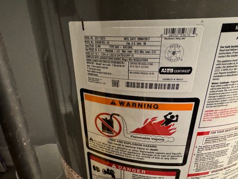 Tiny photo for 8544 S Essex Avenue, Chicago, IL 60617 (MLS # 12556376)