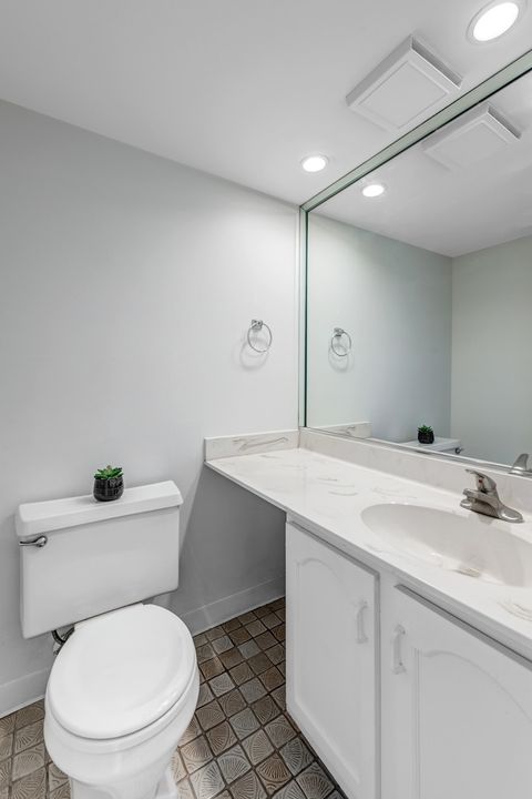 Tiny photo for 1651 W Goldengate Drive, Addison, IL 60101 (MLS # 12581541)