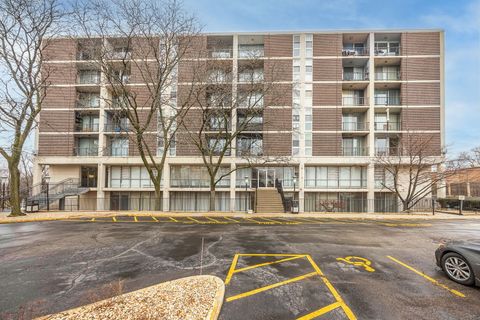 Photo of 1043 S York Road #406, Bensenville, IL 60106 (MLS # 12586294)