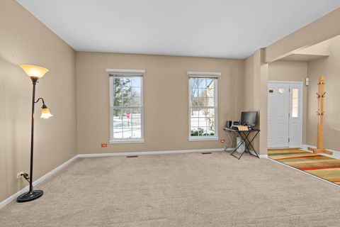 Tiny photo for 5 Talcott Avenue, Crystal Lake, IL 60014 (MLS # 12528800)