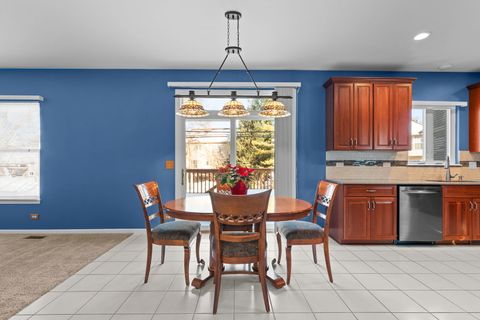 Tiny photo for 5 Talcott Avenue, Crystal Lake, IL 60014 (MLS # 12528800)