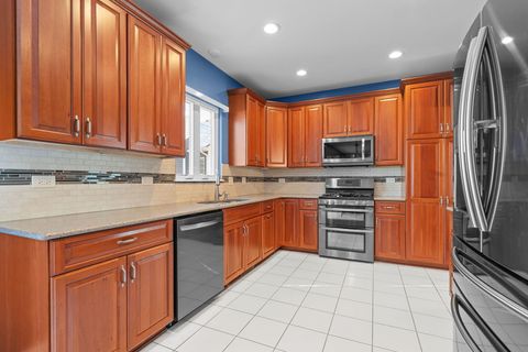 Tiny photo for 5 Talcott Avenue, Crystal Lake, IL 60014 (MLS # 12528800)