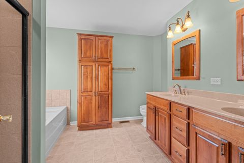 Tiny photo for 5 Talcott Avenue, Crystal Lake, IL 60014 (MLS # 12528800)