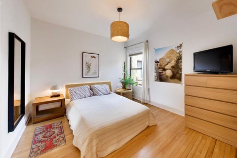 Tiny photo for 1465 W Fargo Avenue #3, Chicago, IL 60626 (MLS # 12728584)