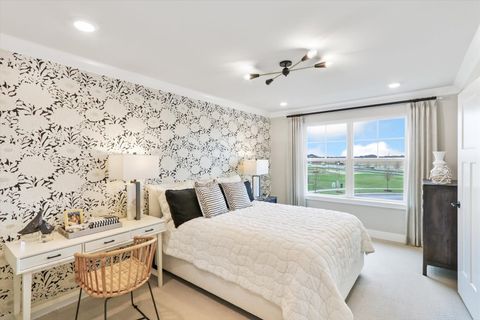 Tiny photo for 1 Hawthorn Ridge Drive, Hawthorn Woods, IL 60047 (MLS # 12435928)