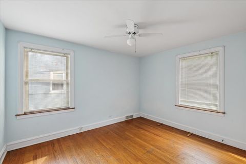 Tiny photo for 1719 N 77th Court, Elmwood Park, IL 60707 (MLS # 12483968)