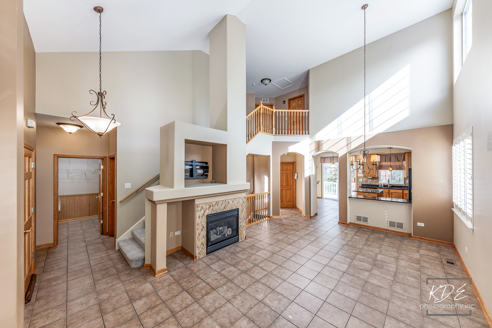 945 WINNERS CUP Court 945