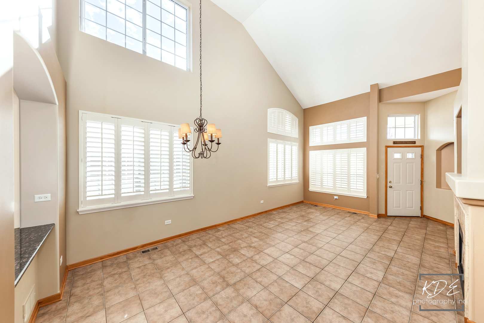 945 WINNERS CUP Court 945