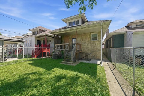 Tiny photo for 7614 S Carpenter Street, Chicago, IL 60620 (MLS # 12701375)