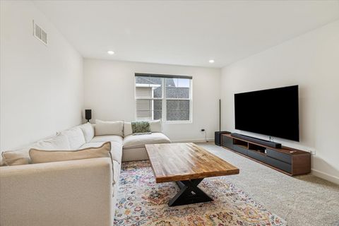 Tiny photo for 15339 S Sawgrass Circle, Plainfield, IL 60544 (MLS # 12496843)