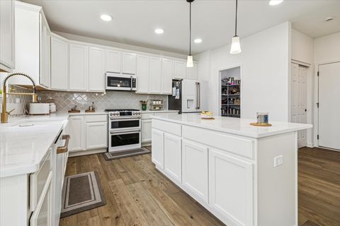 Tiny photo for 15339 S Sawgrass Circle, Plainfield, IL 60544 (MLS # 12496843)