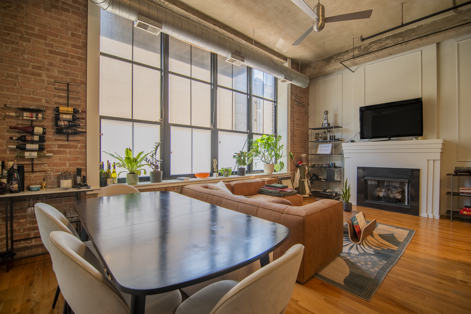 817 W Washington Boulevard 102