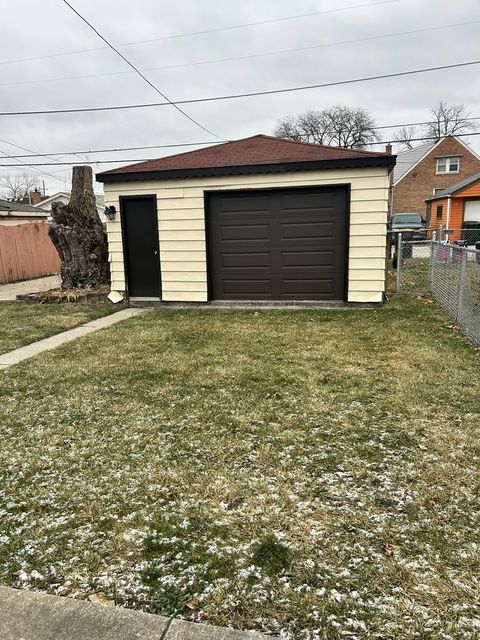 A home in Riverdale