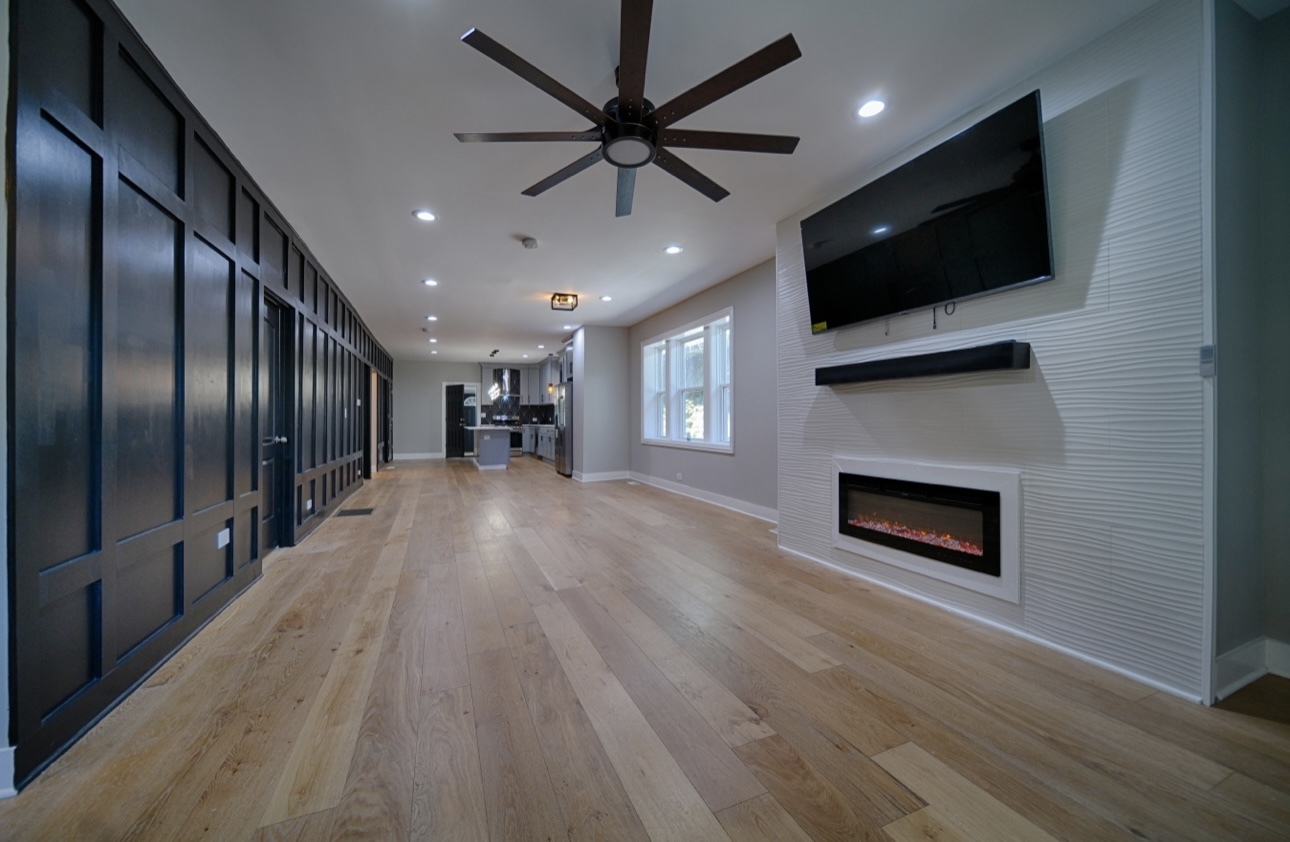 7650 S Cregier Avenue