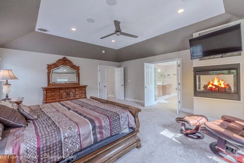 Tiny photo for 14 Baker Park Avenue, Peru, IL 61354 (MLS # 12716565)