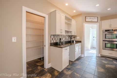 Tiny photo for 14 Baker Park Avenue, Peru, IL 61354 (MLS # 12716565)