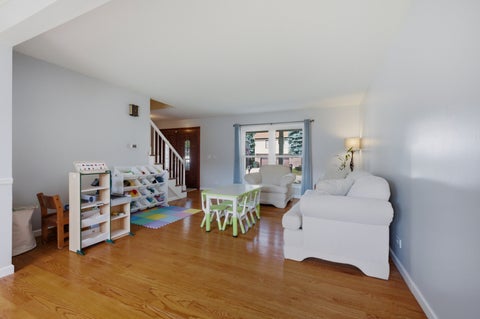 Tiny photo for 953 Moccasin Court, Carol Stream, IL 60188 (MLS # 12691492)