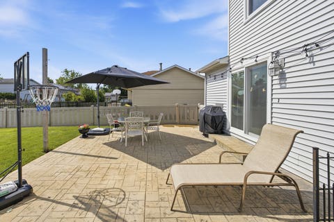 Tiny photo for 953 Moccasin Court, Carol Stream, IL 60188 (MLS # 12691492)