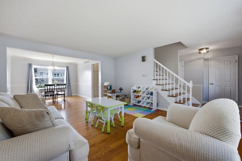 Tiny photo for 953 Moccasin Court, Carol Stream, IL 60188 (MLS # 12691492)