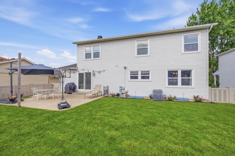 Tiny photo for 953 Moccasin Court, Carol Stream, IL 60188 (MLS # 12691492)