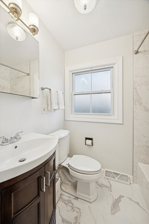 Tiny photo for 5720 Woodland Drive, Western Springs, IL 60558 (MLS # 12551238)