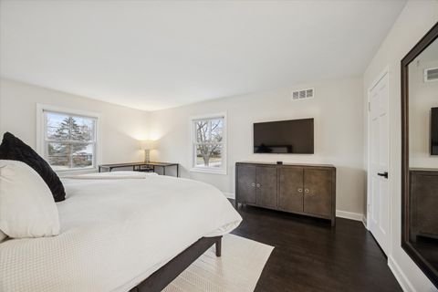 Tiny photo for 5720 Woodland Drive, Western Springs, IL 60558 (MLS # 12551238)