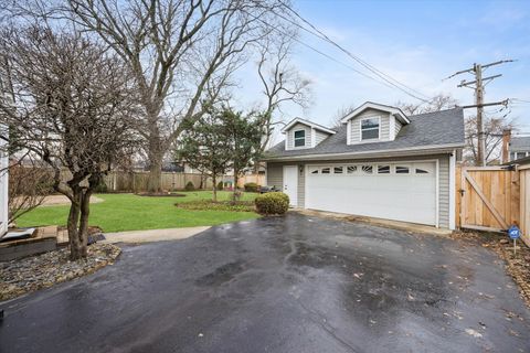 Tiny photo for 5720 Woodland Drive, Western Springs, IL 60558 (MLS # 12551238)