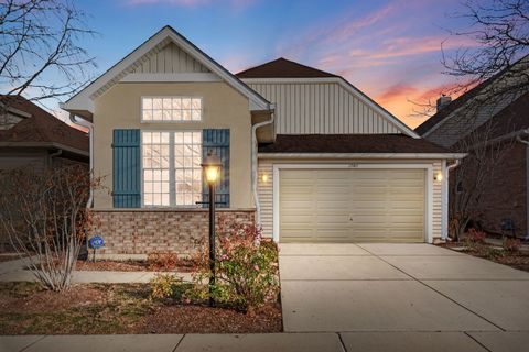 A home in Oakbrook Terrace