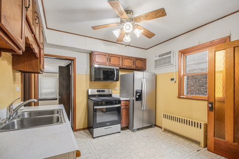 Tiny photo for 5335 N Moody Avenue, Chicago, IL 60630 (MLS # 12627580)