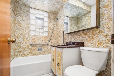 Tiny photo for 5335 N Moody Avenue, Chicago, IL 60630 (MLS # 12627580)