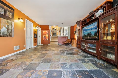 Tiny photo for 2176 N Westmoreland Drive, Palatine, IL 60074 (MLS # 12624472)