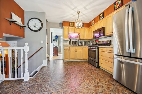 Tiny photo for 2176 N Westmoreland Drive, Palatine, IL 60074 (MLS # 12624472)