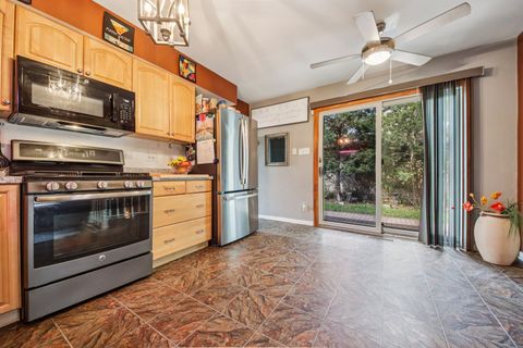 Tiny photo for 2176 N Westmoreland Drive, Palatine, IL 60074 (MLS # 12624472)