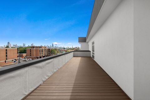 Tiny photo for 1610 W Fullerton Avenue #503, Chicago, IL 60614 (MLS # 12448827)